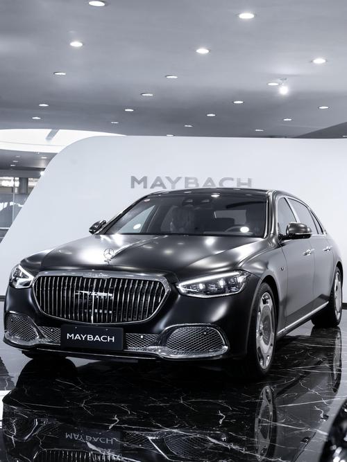 重庆38岚图汽车的售后服务让用户无忧出行，迈巴赫未来的豪华车趋势